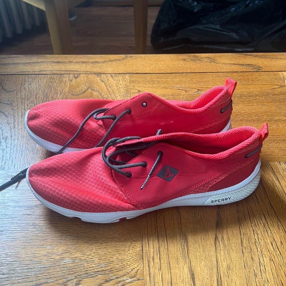 Running shoes